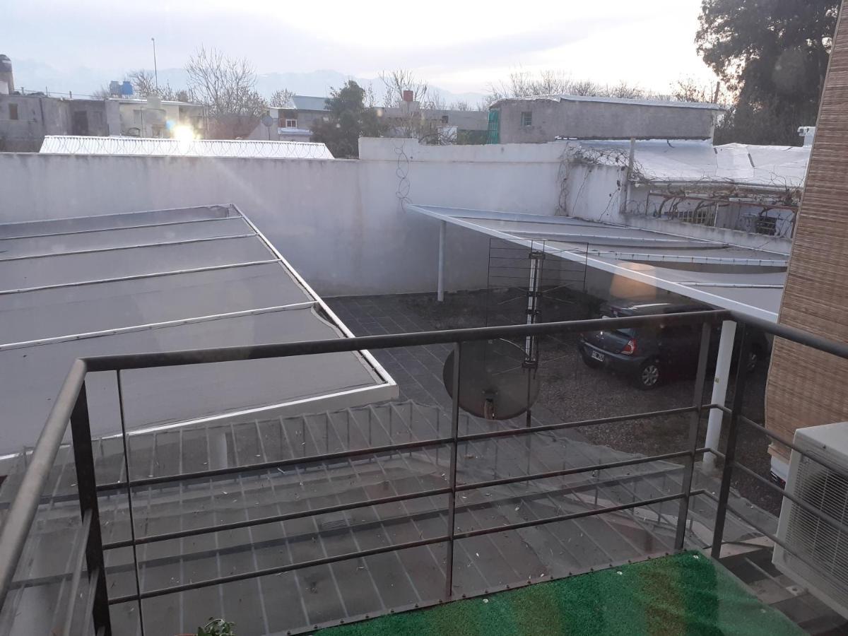 Appartamento Cerro Mausy Lugar céntrico e ideal para conocer bodegas, viñedos y montaña! Lujan de Cuyo Esterno foto